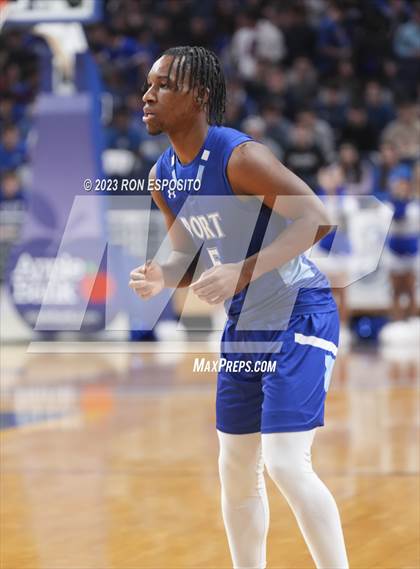 Thumbnail 3 in Baldwin vs Port Washington (NYSPHSAA Class 2A Section 8 Final) photogallery.