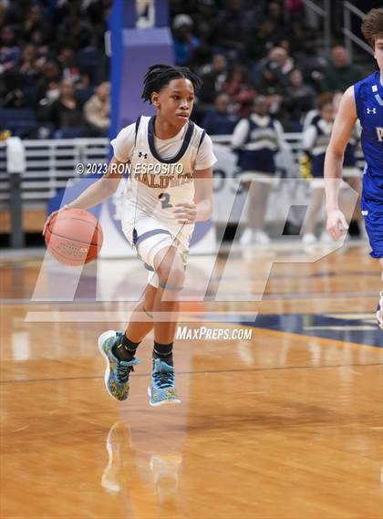 Thumbnail 1 in Baldwin vs Port Washington (NYSPHSAA Class 2A Section 8 Final) photogallery.