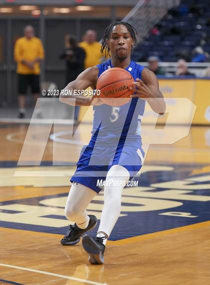 Thumbnail 1 in Baldwin vs Port Washington (NYSPHSAA Class 2A Section 8 Final) photogallery.