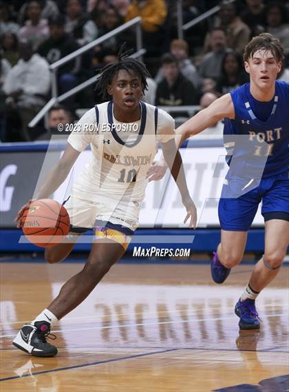 Thumbnail 3 in Baldwin vs Port Washington (NYSPHSAA Class 2A Section 8 Final) photogallery.