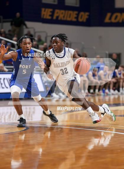 Thumbnail 1 in Baldwin vs Port Washington (NYSPHSAA Class 2A Section 8 Final) photogallery.