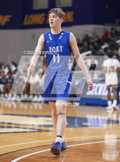 Thumbnail 3 in Baldwin vs Port Washington (NYSPHSAA Class 2A Section 8 Final) photogallery.