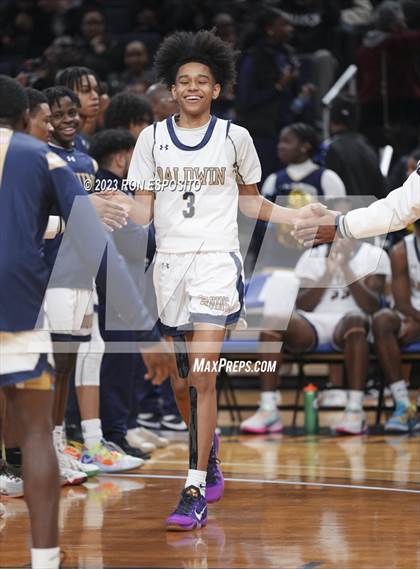 Thumbnail 3 in Baldwin vs Port Washington (NYSPHSAA Class 2A Section 8 Final) photogallery.