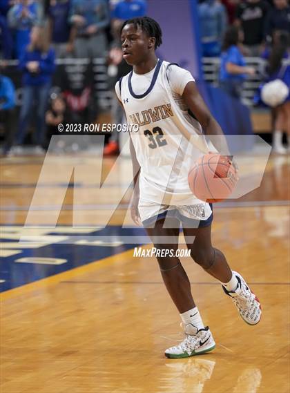 Thumbnail 3 in Baldwin vs Port Washington (NYSPHSAA Class 2A Section 8 Final) photogallery.