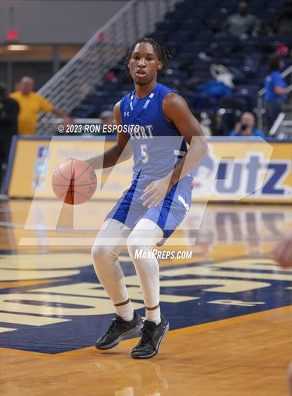 Thumbnail 3 in Baldwin vs Port Washington (NYSPHSAA Class 2A Section 8 Final) photogallery.