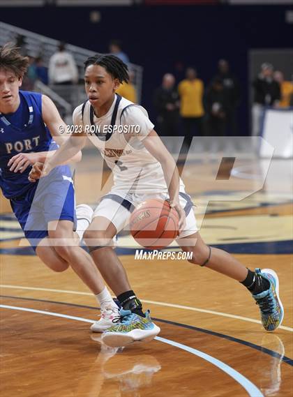 Thumbnail 1 in Baldwin vs Port Washington (NYSPHSAA Class 2A Section 8 Final) photogallery.