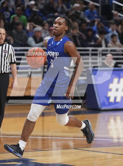 Thumbnail 3 in Baldwin vs Port Washington (NYSPHSAA Class 2A Section 8 Final) photogallery.