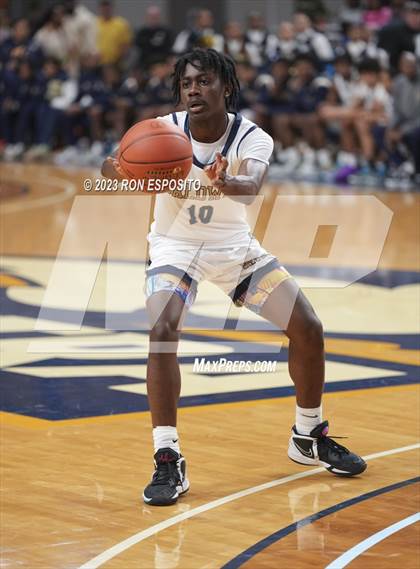 Thumbnail 2 in Baldwin vs Port Washington (NYSPHSAA Class 2A Section 8 Final) photogallery.