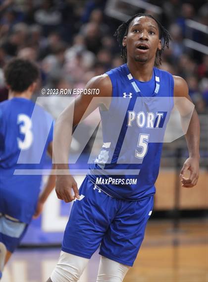 Thumbnail 3 in Baldwin vs Port Washington (NYSPHSAA Class 2A Section 8 Final) photogallery.