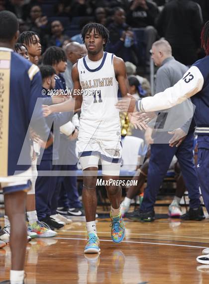 Thumbnail 2 in Baldwin vs Port Washington (NYSPHSAA Class 2A Section 8 Final) photogallery.