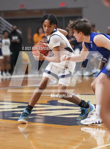 Thumbnail 2 in Baldwin vs Port Washington (NYSPHSAA Class 2A Section 8 Final) photogallery.