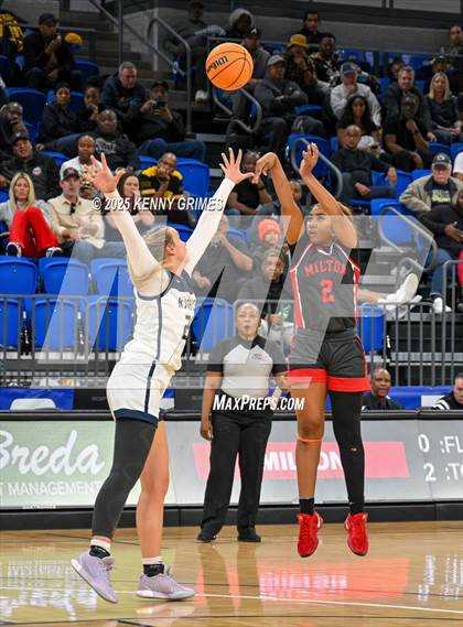 Thumbnail 1 in River Ridge vs. Milton (GHSA 6A Semifinal) photogallery.
