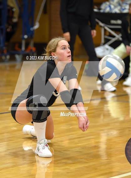 Thumbnail 3 in Walled Lake Northern @ Grosse Pointe South photogallery.