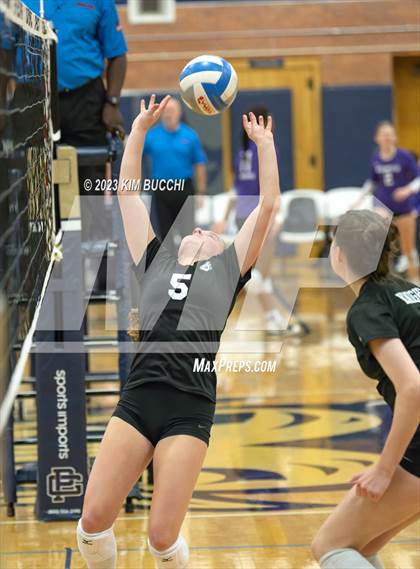Thumbnail 2 in Walled Lake Northern @ Grosse Pointe South photogallery.
