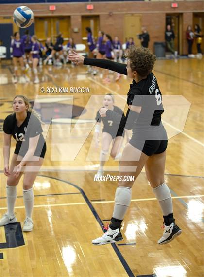 Thumbnail 3 in Walled Lake Northern @ Grosse Pointe South photogallery.