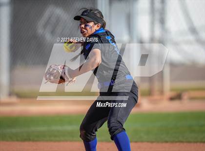 Thumbnail 2 in Gilbert @ Mesquite photogallery.