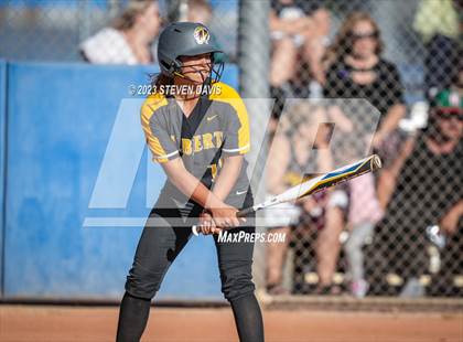 Thumbnail 1 in Gilbert @ Mesquite photogallery.