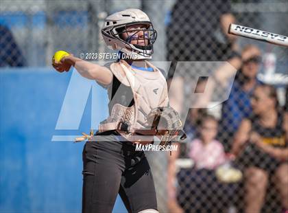 Thumbnail 2 in Gilbert @ Mesquite photogallery.