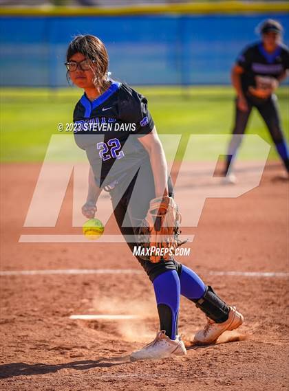 Thumbnail 2 in Gilbert @ Mesquite photogallery.