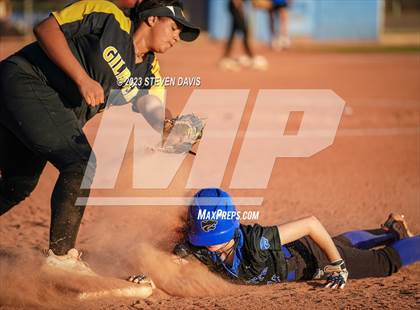 Thumbnail 3 in Gilbert @ Mesquite photogallery.