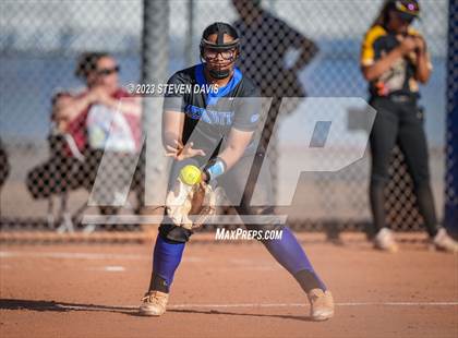 Thumbnail 3 in Gilbert @ Mesquite photogallery.