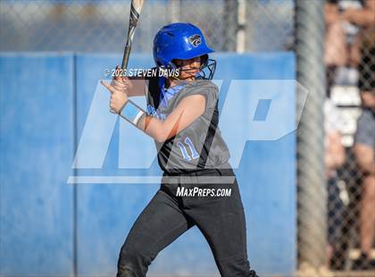 Thumbnail 1 in Gilbert @ Mesquite photogallery.