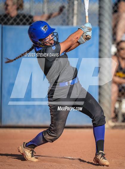 Thumbnail 1 in Gilbert @ Mesquite photogallery.