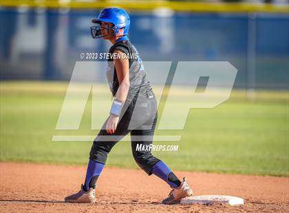 Thumbnail 1 in Gilbert @ Mesquite photogallery.