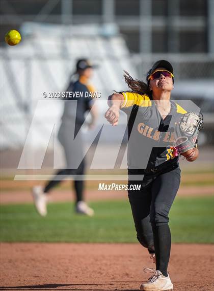 Thumbnail 2 in Gilbert @ Mesquite photogallery.