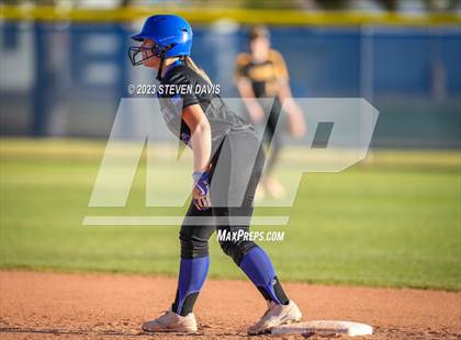 Thumbnail 2 in Gilbert @ Mesquite photogallery.