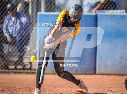 Thumbnail 1 in Gilbert @ Mesquite photogallery.