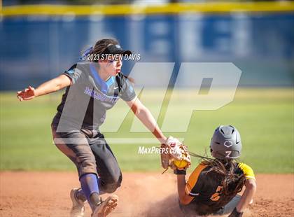 Thumbnail 2 in Gilbert @ Mesquite photogallery.