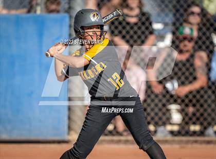 Thumbnail 1 in Gilbert @ Mesquite photogallery.