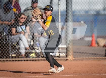 Thumbnail 3 in Gilbert @ Mesquite photogallery.