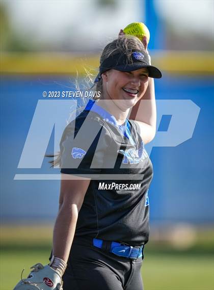 Thumbnail 2 in Gilbert @ Mesquite photogallery.