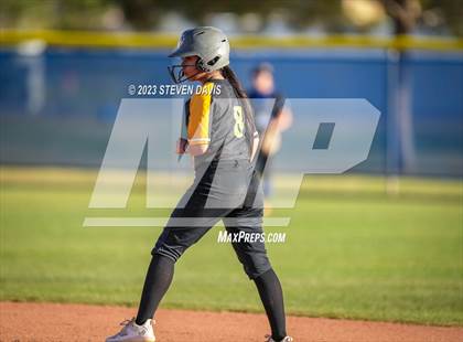 Thumbnail 2 in Gilbert @ Mesquite photogallery.