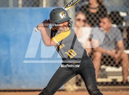 Thumbnail 3 in Gilbert @ Mesquite photogallery.
