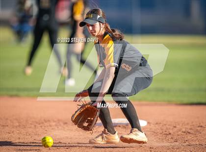 Thumbnail 3 in Gilbert @ Mesquite photogallery.