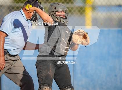 Thumbnail 1 in Gilbert @ Mesquite photogallery.