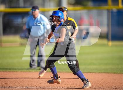 Thumbnail 1 in Gilbert @ Mesquite photogallery.