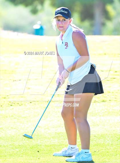 Thumbnail 1 in AIA Division I Championship photogallery.