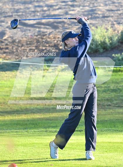 Thumbnail 3 in AIA Division I Championship photogallery.