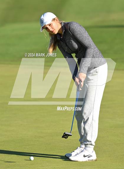 Thumbnail 2 in AIA Division I Championship photogallery.