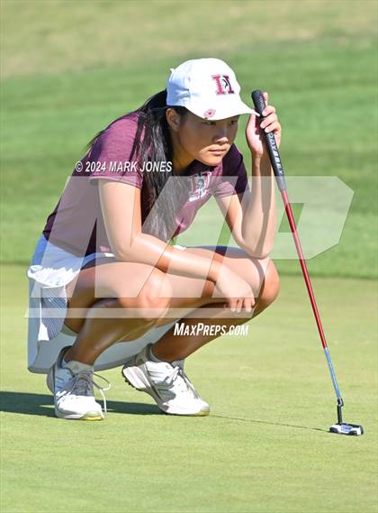 Thumbnail 1 in AIA Division I Championship photogallery.