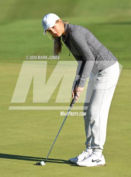 Thumbnail 3 in AIA Division I Championship photogallery.