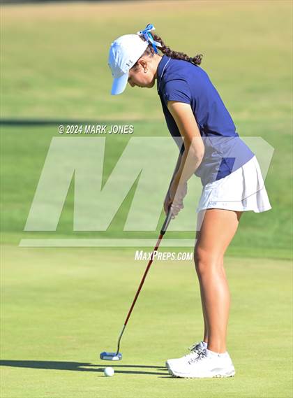 Thumbnail 3 in AIA Division I Championship photogallery.