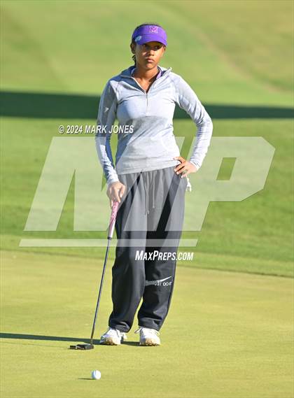 Thumbnail 2 in AIA Division I Championship photogallery.