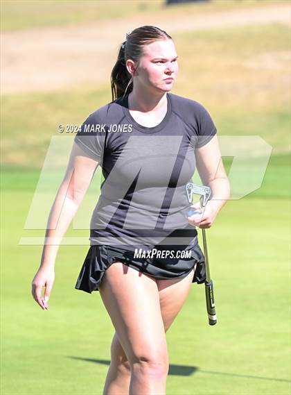 Thumbnail 1 in AIA Division I Championship photogallery.