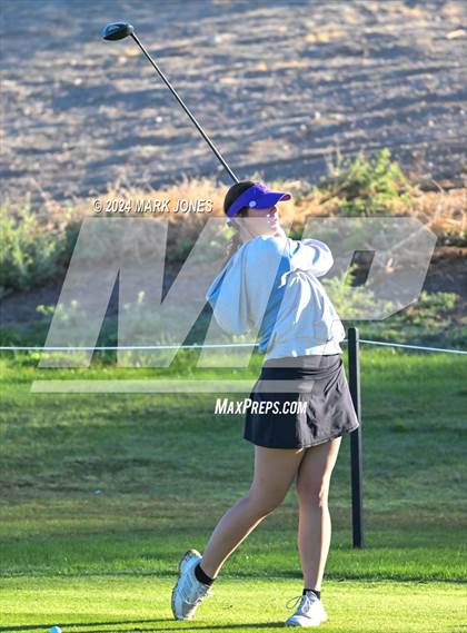 Thumbnail 1 in AIA Division I Championship photogallery.