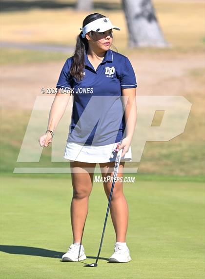 Thumbnail 2 in AIA Division I Championship photogallery.